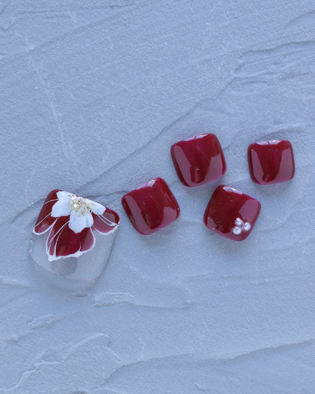 新百合ヶ丘パラジェル&カルジェルネイルサロン「ネイルマーナ」秋フットネイル2025