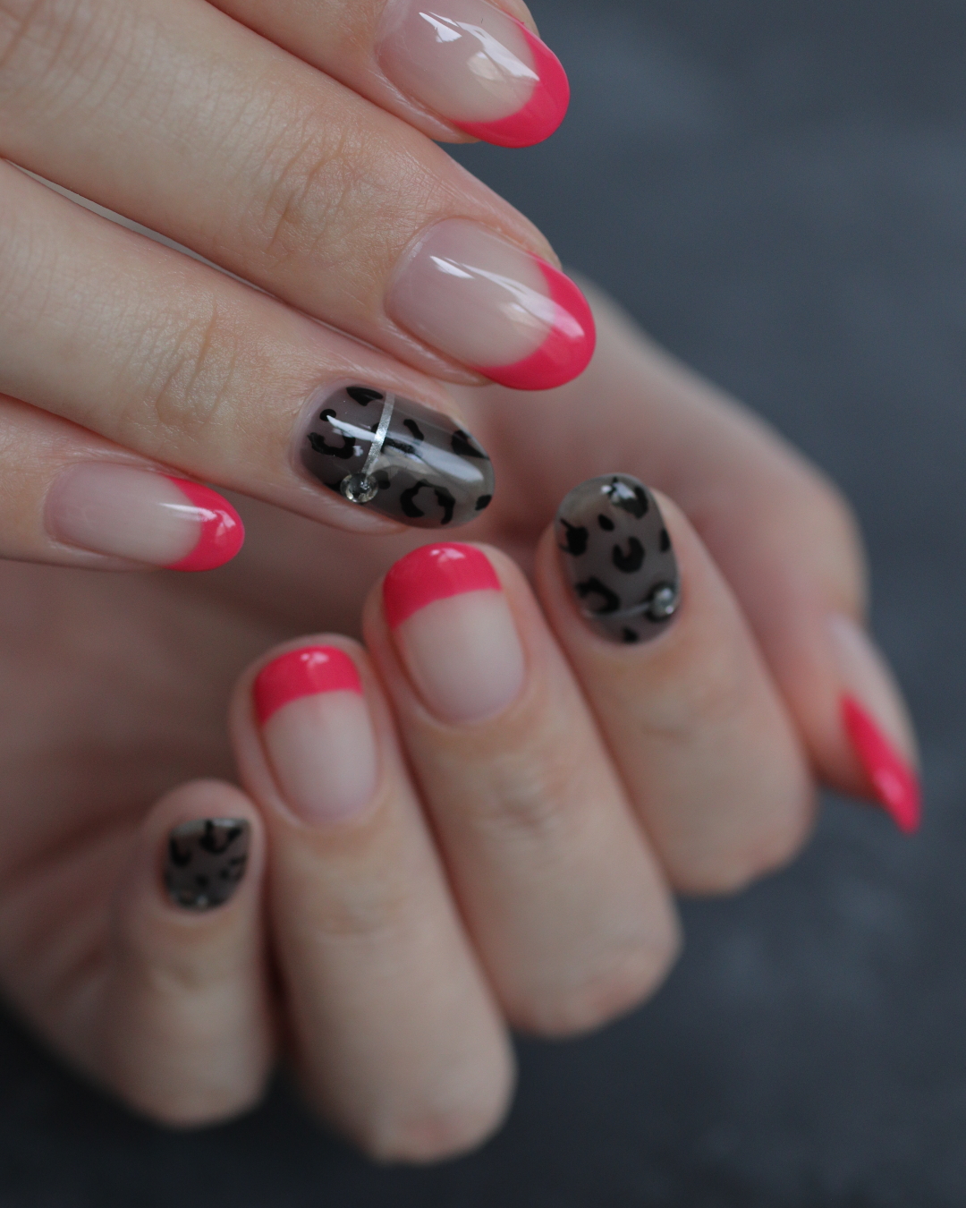 新百合ヶ丘パラジェル＆カルジェルネイルサロン「ネイルマーナ」アニマルネイル2025