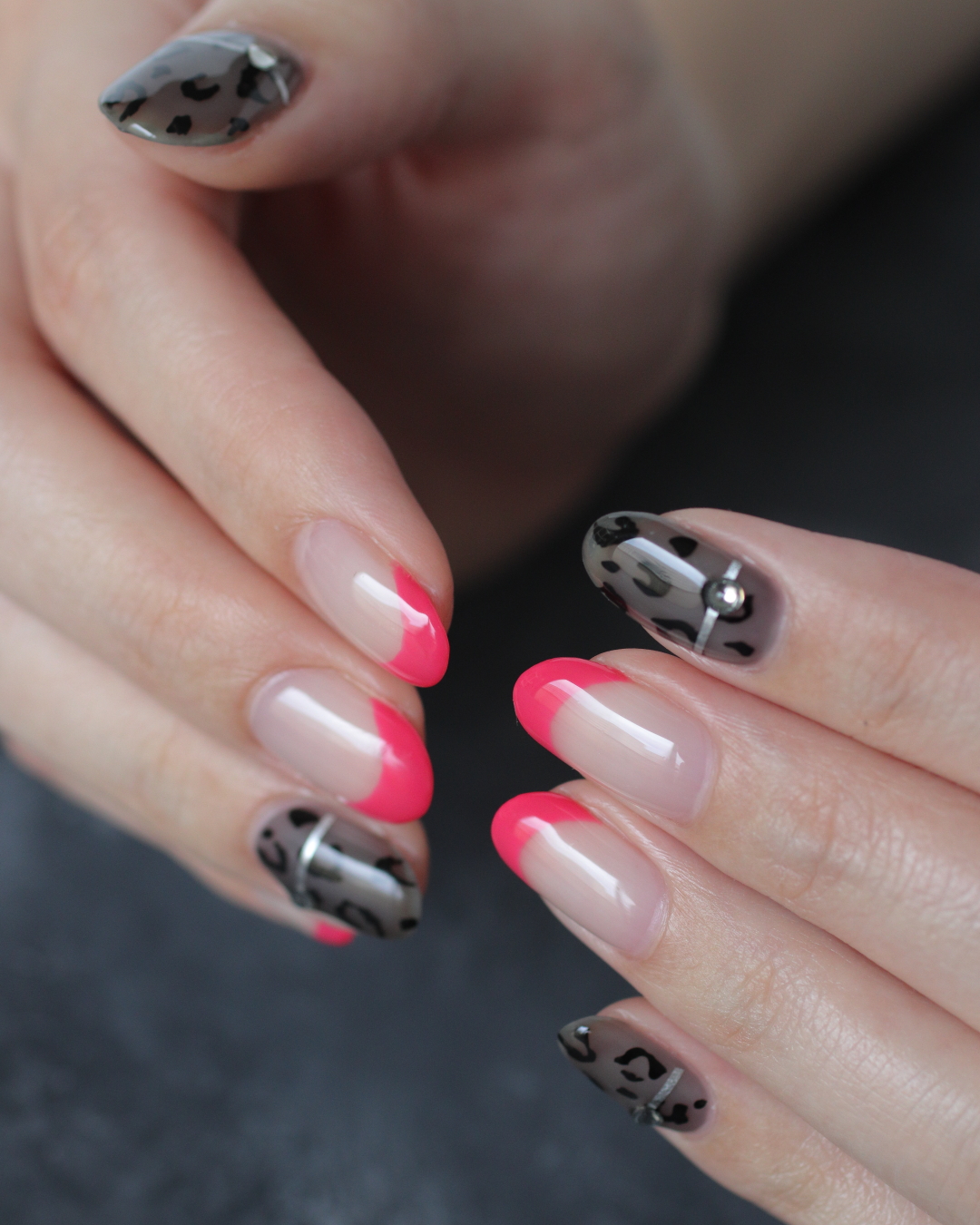 新百合ヶ丘パラジェル＆カルジェルネイルサロン「ネイルマーナ」アニマルネイル2025