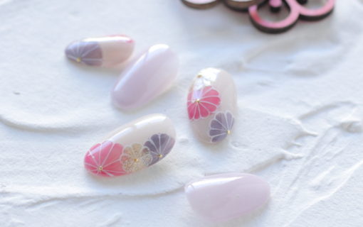 新百合ヶ丘パラジェル＆カルジェルネイルサロン「ネイルマーナ」初春ネイル2025