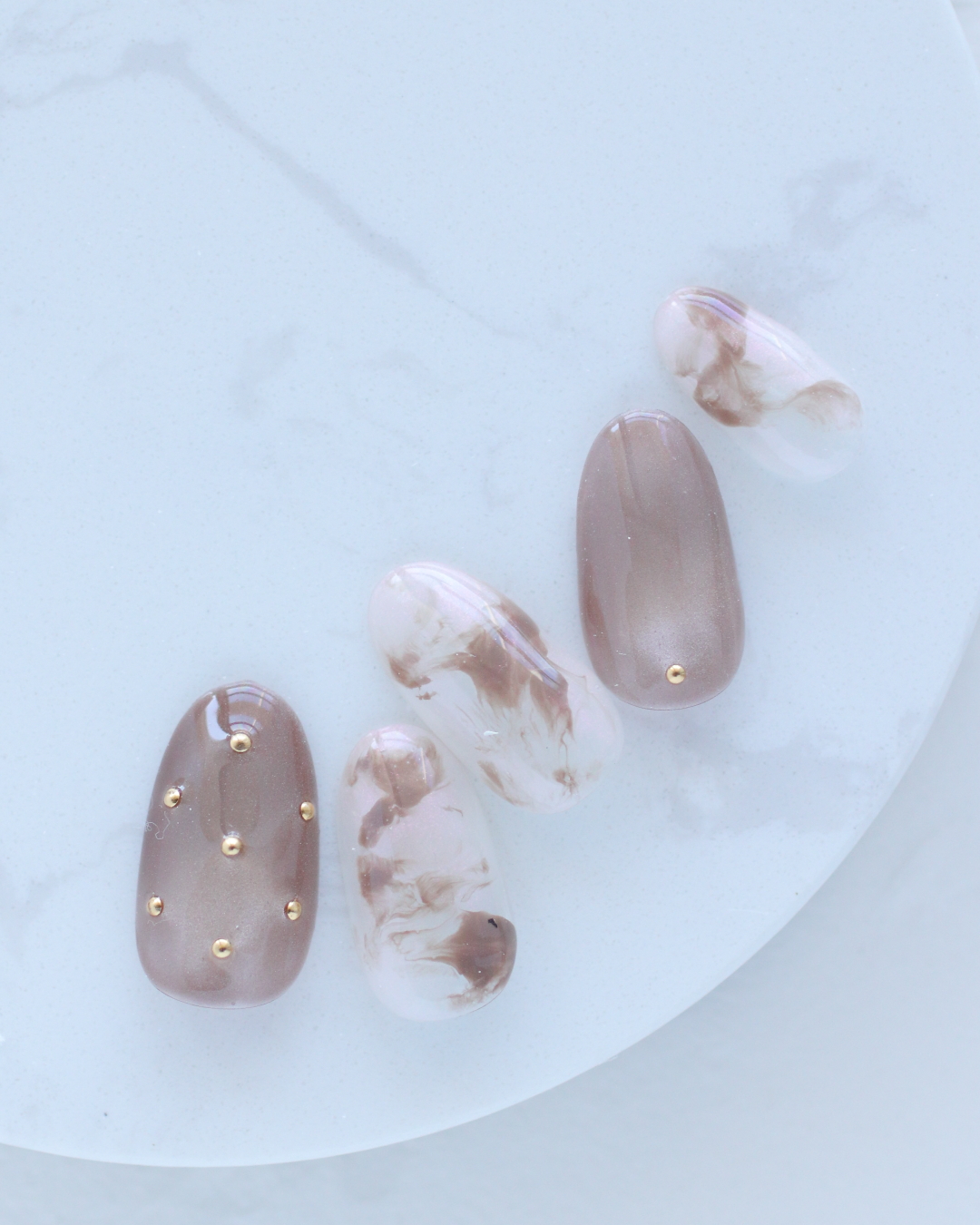 新百合ヶ丘パラジェル&カルジェルネイルサロン「ネイルマーナ」ピンクベージュネイル2026